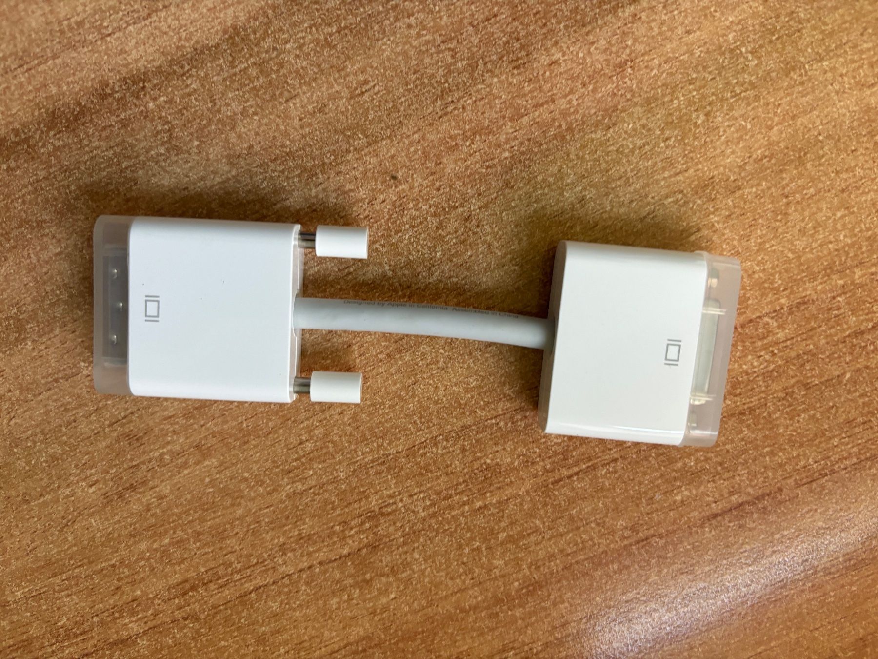 Cavi: Apple DVI to DVI Video Extension Cable – Nuovo e nell'imballaggio originale da Fétigny venduto da deltafire3