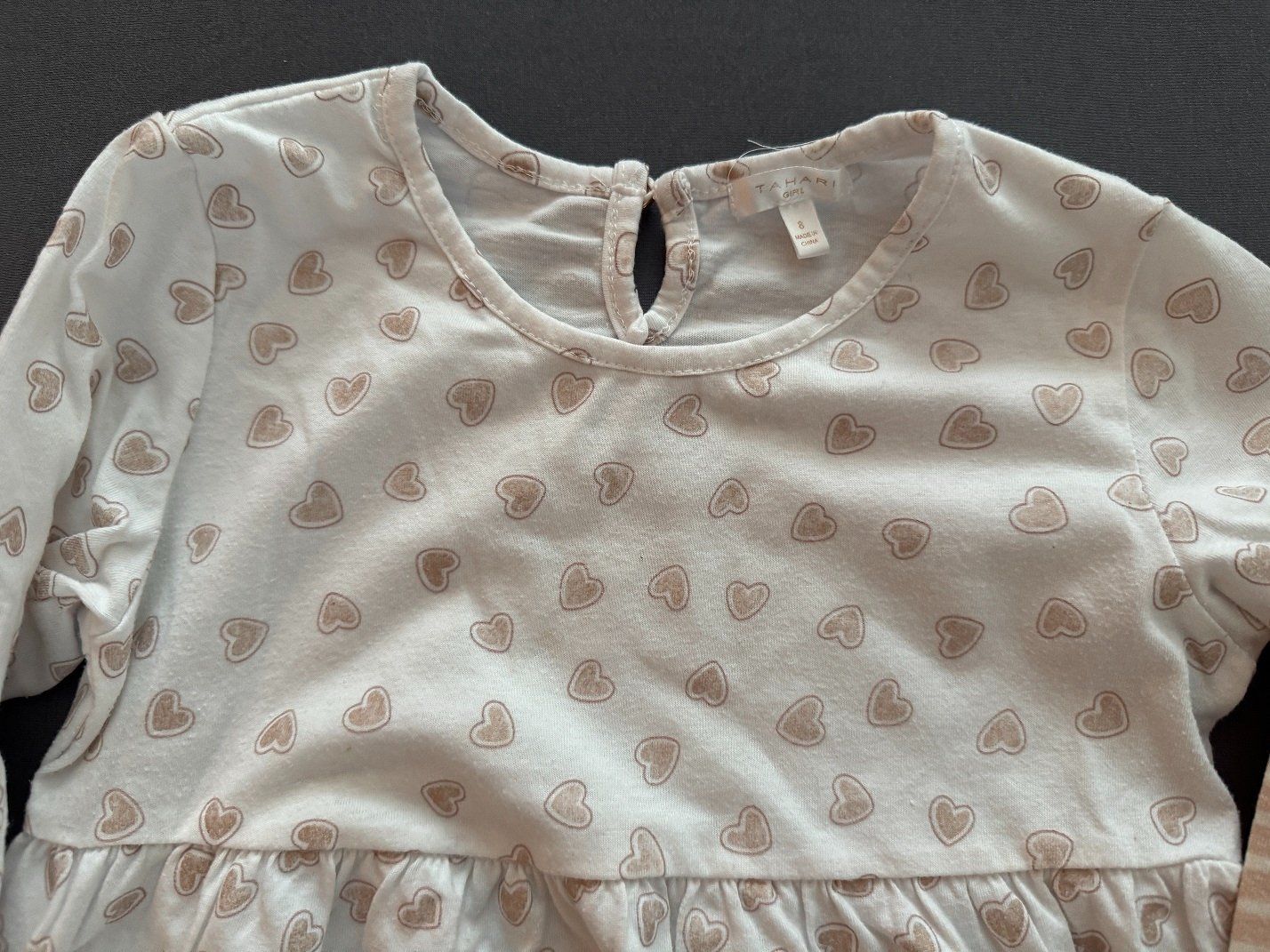 Blusen, T-Shirts & Tops: 2 hübsche T-Shirts, Gr. 8 J. – Gebraucht aus Horgen von Feli39 1
