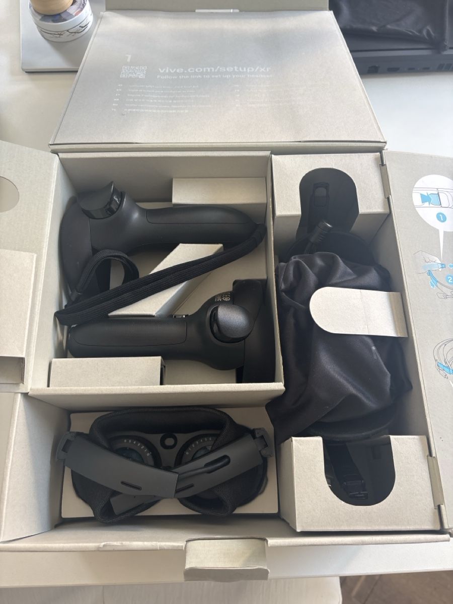 HTC Casco VR: Vive XR Elite headset – Nuovo (secondo la descrizione) da Basel venduto da lau_vr2d 1