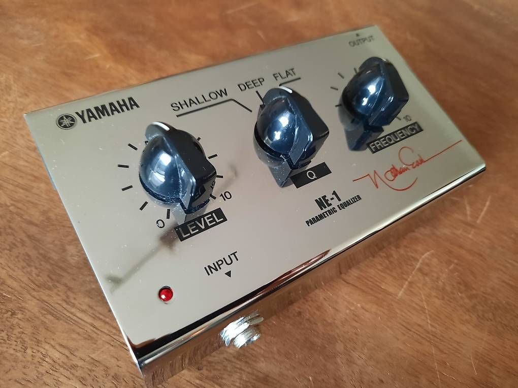 Yamaha NE-1 parametrischer EQ - Bass-Preamp - Effekgerät