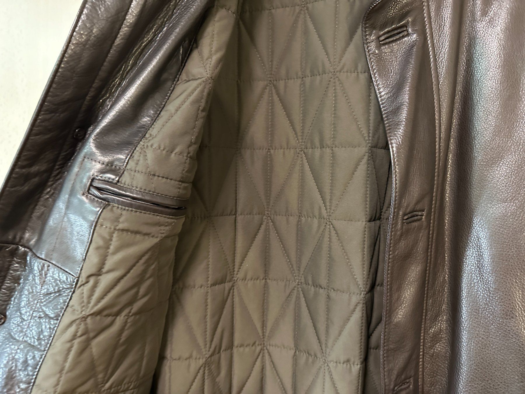 Hugo Boss Cappotti: BOSS Lederjacke / Ledermantel – Usato da Sursee venduto da Jos_9s92 3