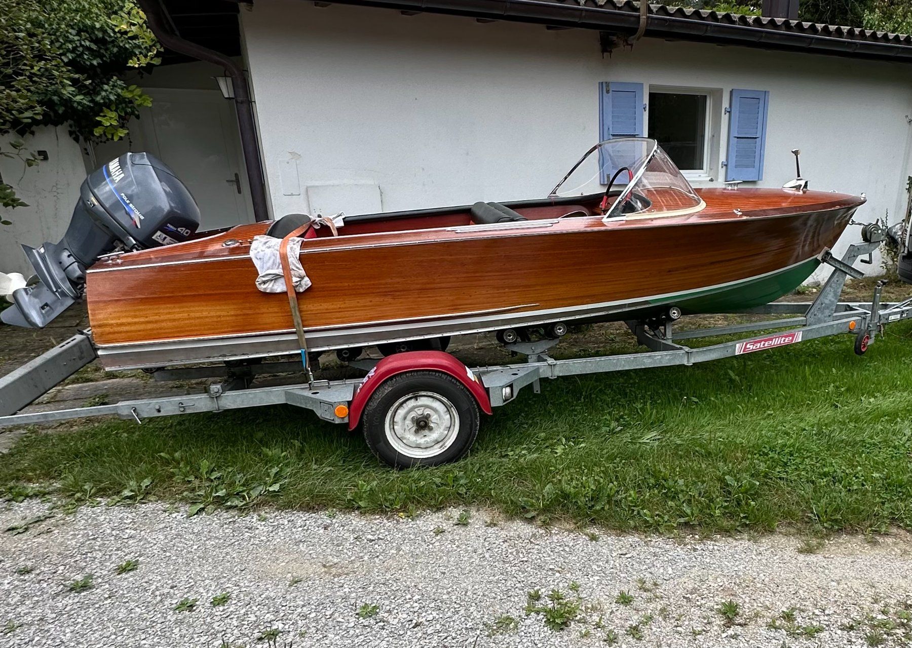 Barche: Bateau en bois classique – Usato da Moutier venduto da Casotti 2
