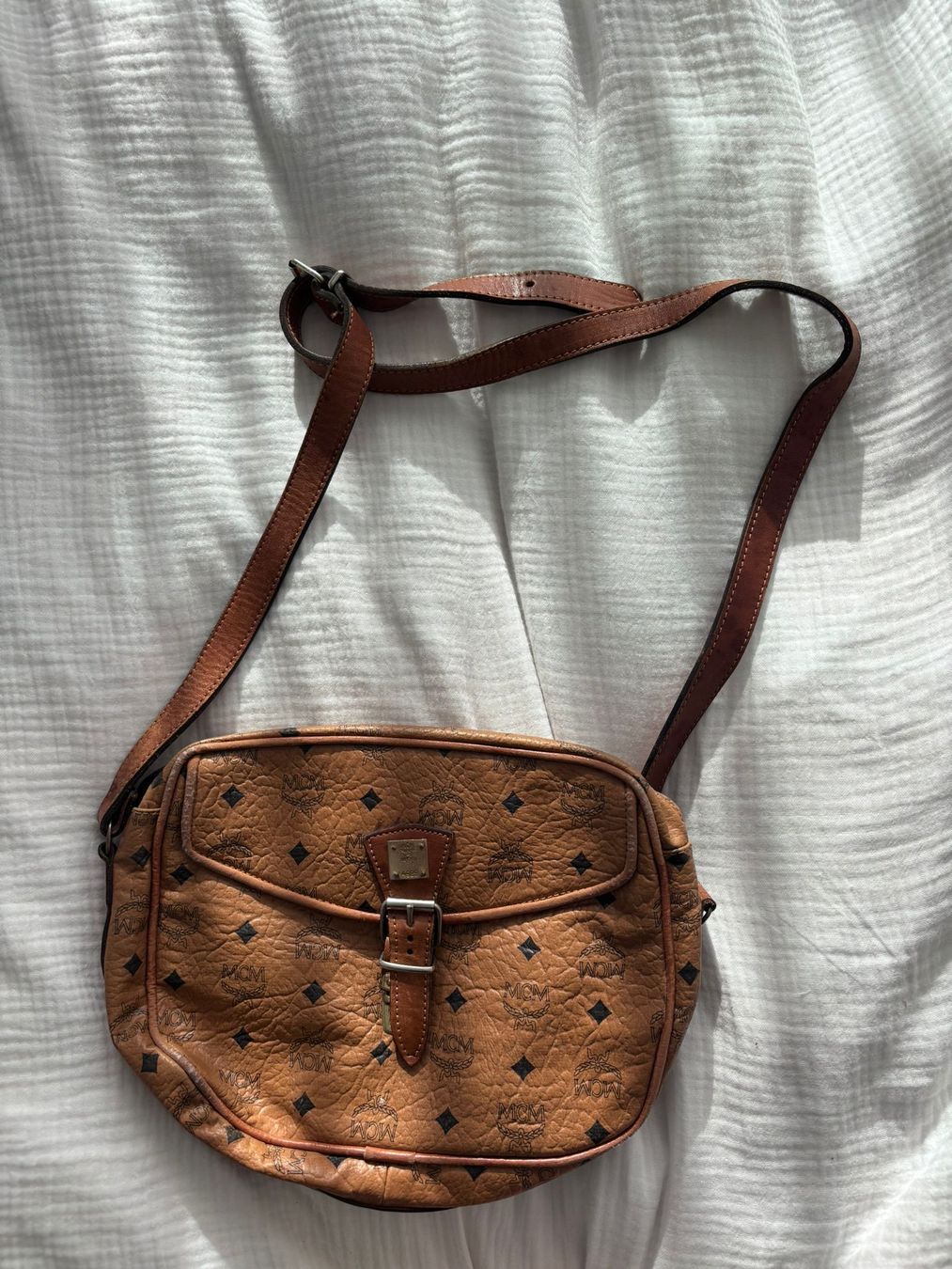 Mcm Borse: MCM Vintage Umhängetasche – Usato da Basel venduto da kur_s7r5