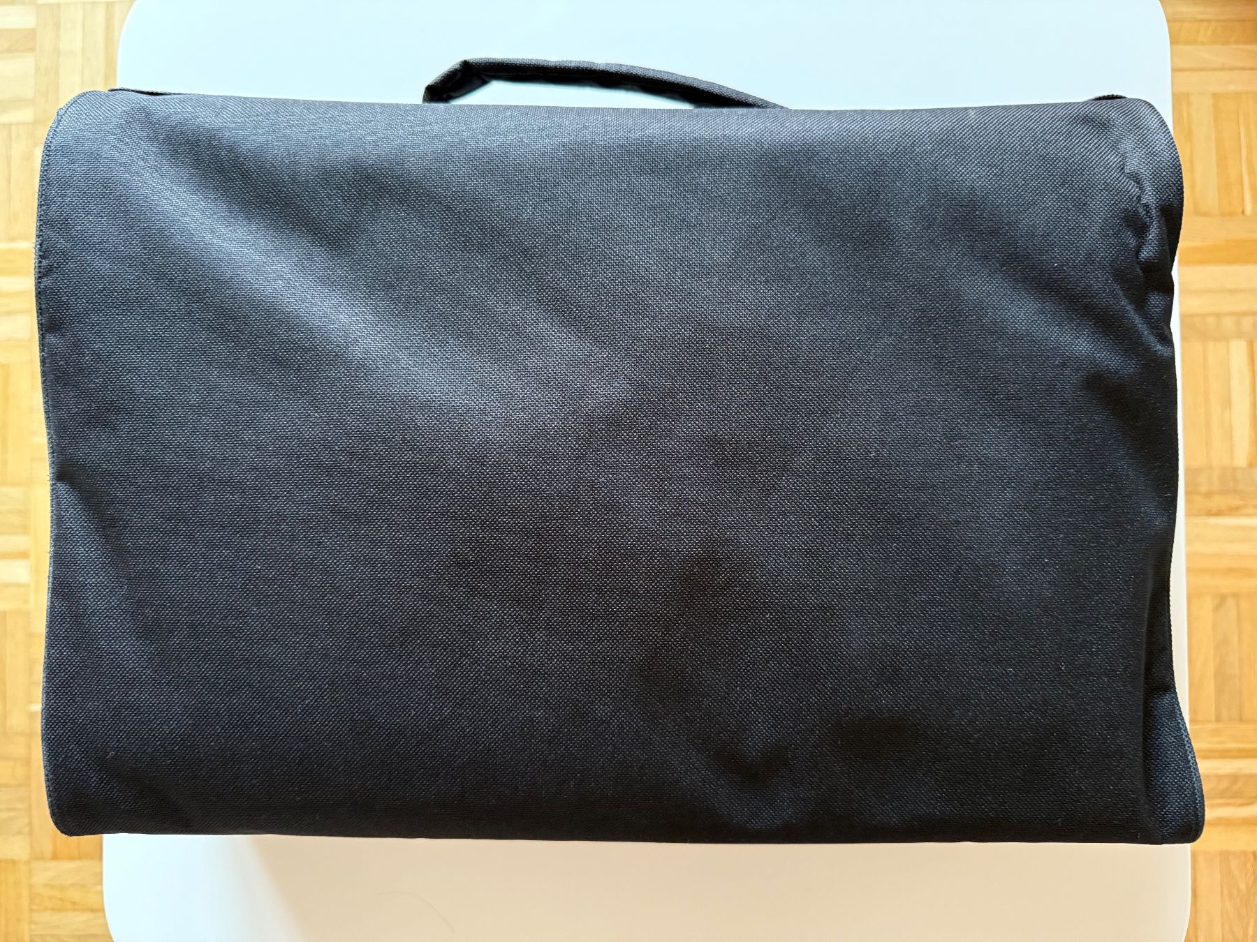 Dyson Borse: Dyson Accessoires Bag – Nuovo e nell'imballaggio originale da Epalinges venduto da Lily2006 2
