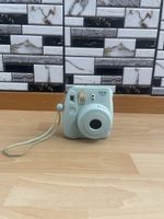 Fujifilm Instax Mini 8 Sofortbildkamera in Pastellblau / Min