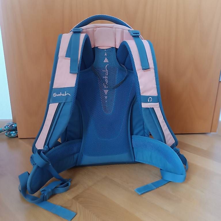 Rucksäcke: Satch Rucksack Free Ride Bluebird rosa/blau – Gebraucht aus Hofstetten SO von lil_6dxv 3