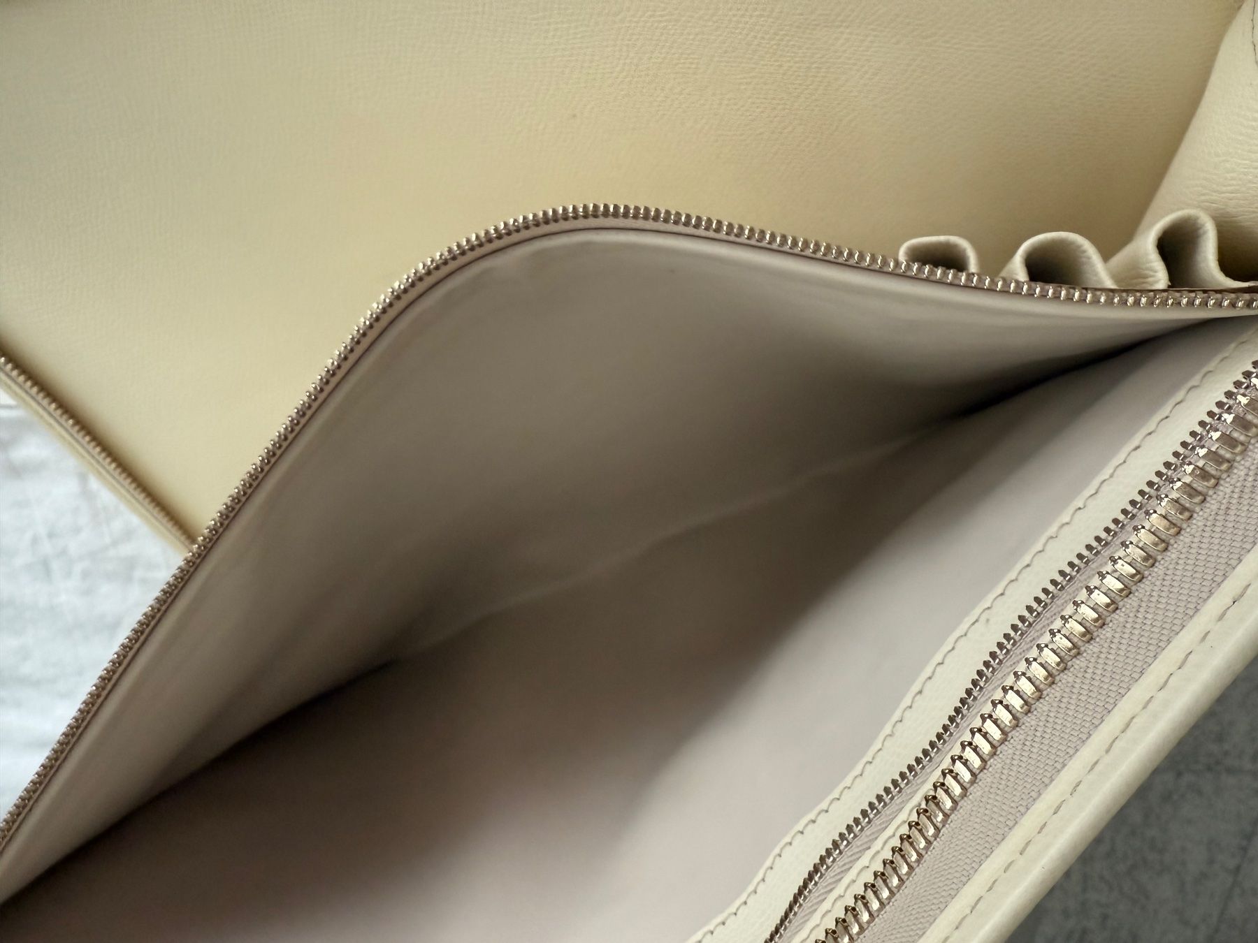 Valigie & Borse: Valextra Dokumentenmappe/Folder/Office-Tasche – Usato da Wilen b. Wollerau venduto da swiss.luxury 7