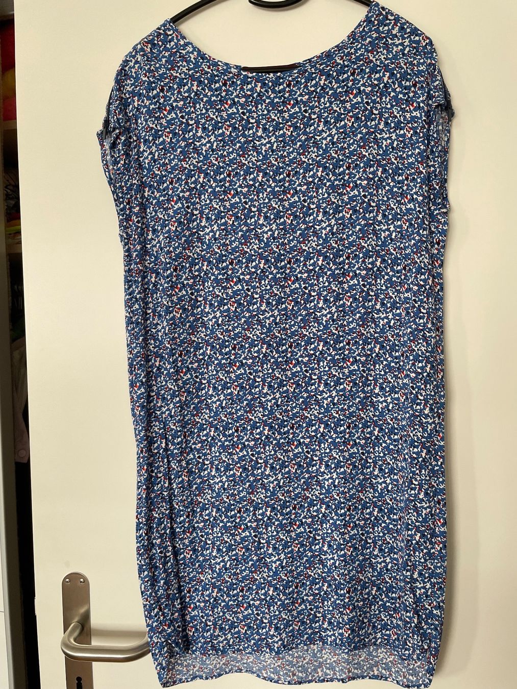 Vestiti: Kleid comptoir des cotonniers – Nuovo (secondo la descrizione) da Zürich venduto da SeldaY