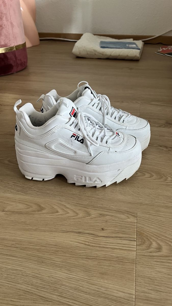 Fila Scarpe da uomo: FILA Plateau Sneakers weiss, Gr. 41 – Nuovo (secondo la descrizione) da Wettingen venduto da unerhoertlaut 1