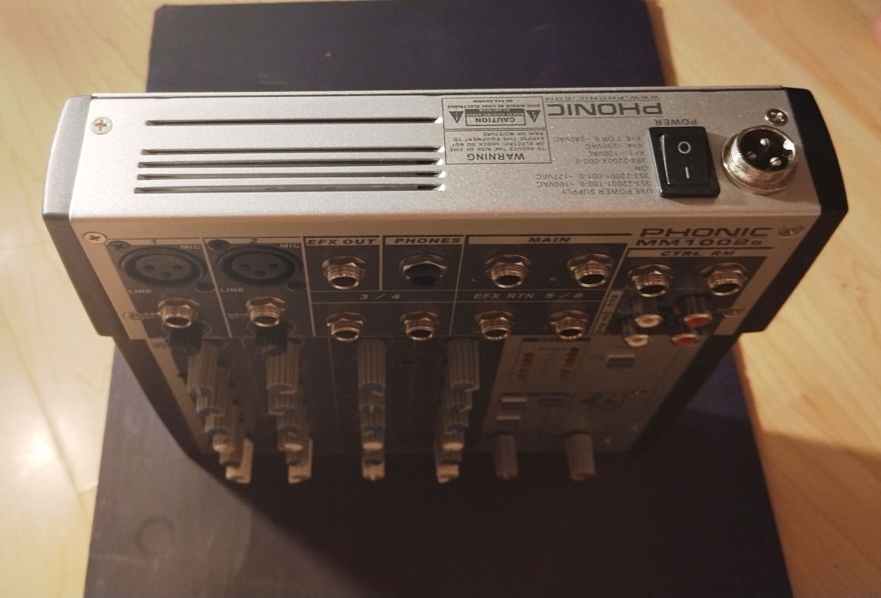 Console di mixaggio: Phonic MM1002s Mischpult – Usato da Arbon venduto da ris_6qm5 1