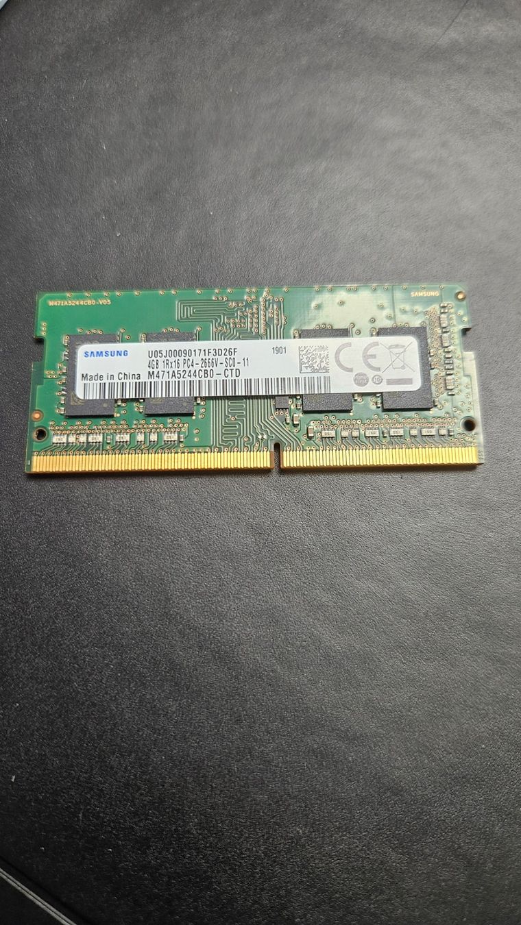 Memory / RAM: 253x 4GB DDR4 SO-DIMM Laptop RAM – Gebraucht aus Linden von nil_q7tz 2
