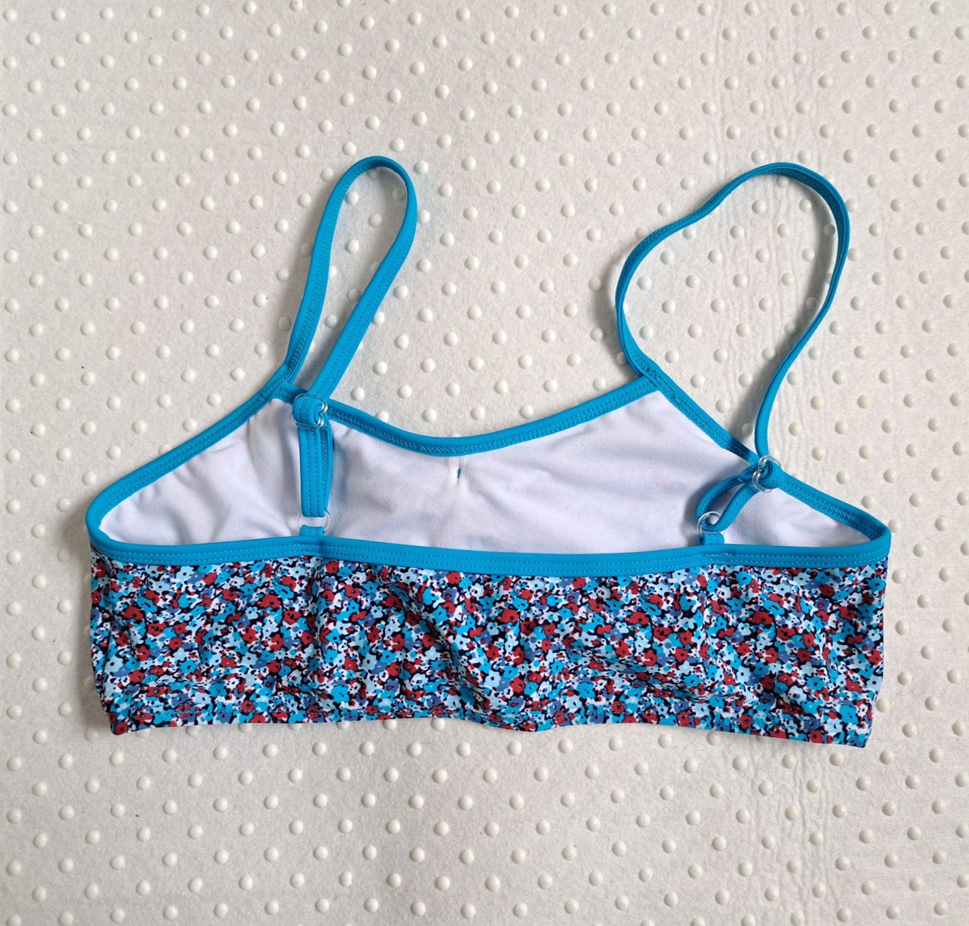 Costumi da bagno & Bikini: NEU! Bikinitop Blumenmuster Gr. 164 – Nuovo (secondo la descrizione) da Gysenstein venduto da joshuas81 1