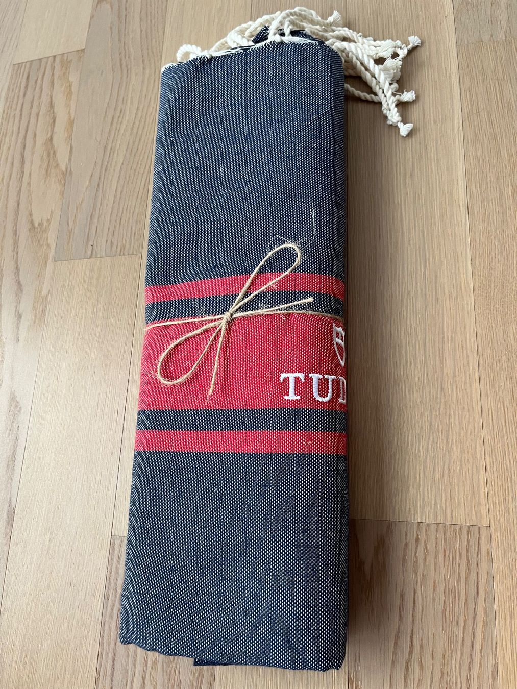 Decken: Tudor couverture/Decke (NEW) – Neu (gemäss Beschreibung) aus Villars-sur-Glâne von etoupe621