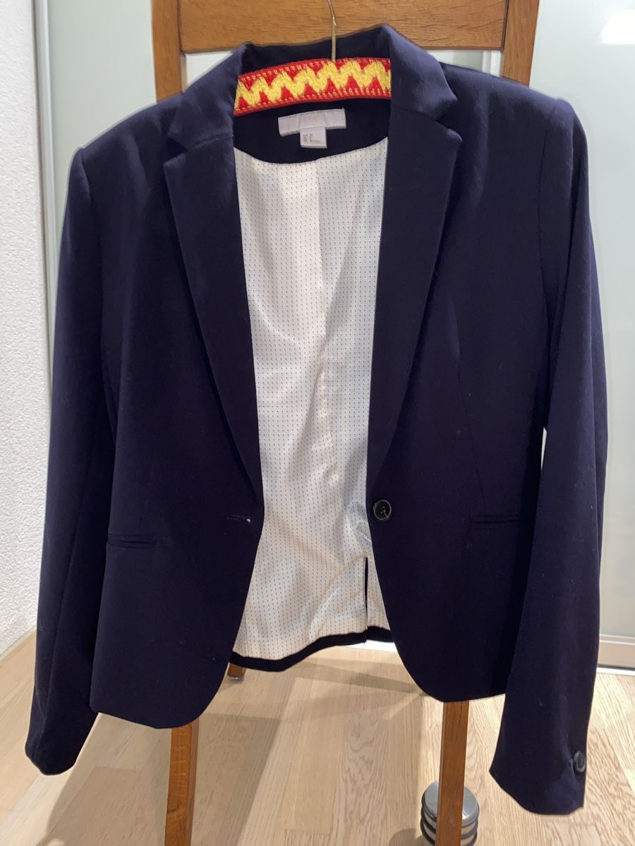 H&M Jacken: Damen Blazer dunkelblau 36 neu – Neu und originalverpackt aus Oberrohrdorf von Desteny1