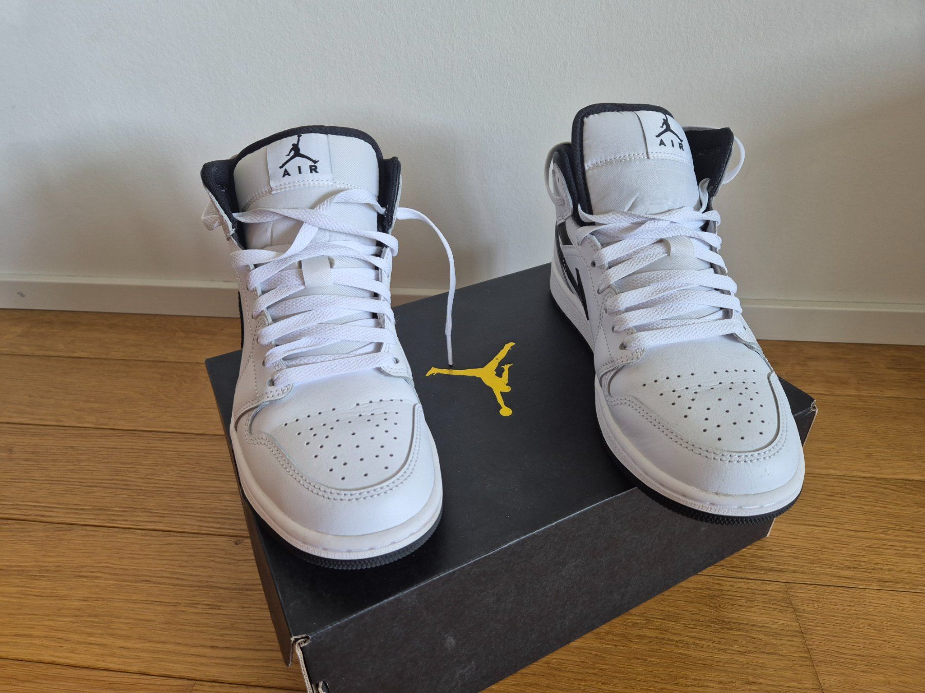 Jordan Scarpe da uomo: NIKE Air Jordan NEUF taille 40 – Nuovo e nell'imballaggio originale da Genève venduto da Talhinho 2