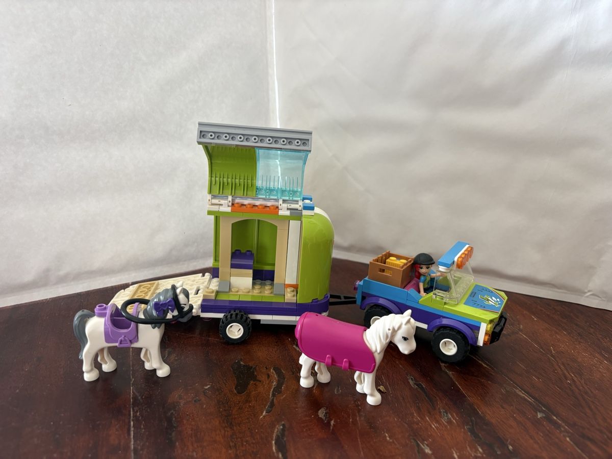 Lego Kit di costruzioni: LEGO - le transport de chevaux – Usato da Vufflens-la-Ville venduto da newlifegva