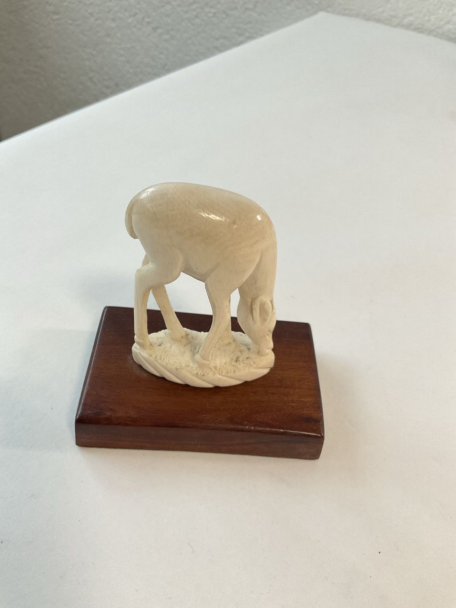 Figuren: Statuette ancienne, sculpté – Gebraucht aus Malleray von Robot12 2