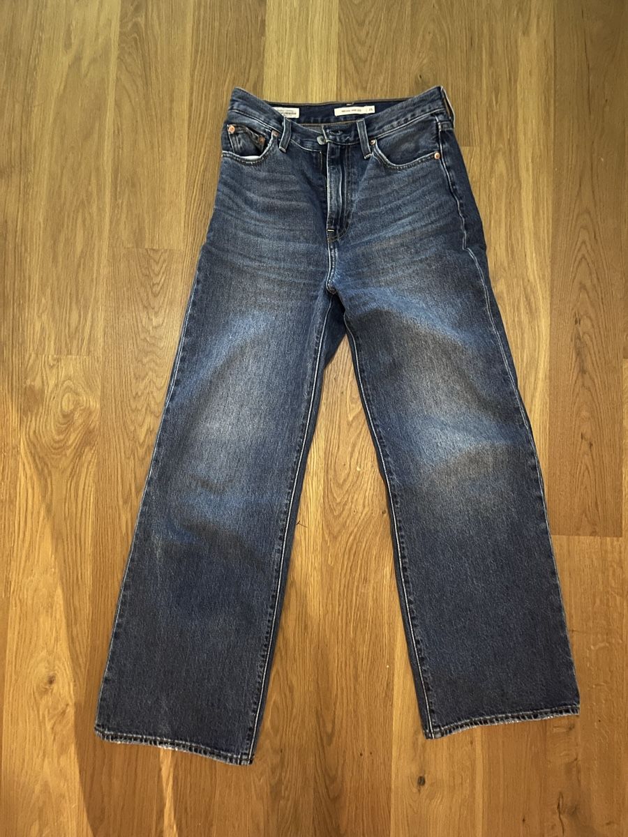 Levi's Jeans: Levis ribcage wide leg – Gebraucht aus Niederönz von sop_9rdc