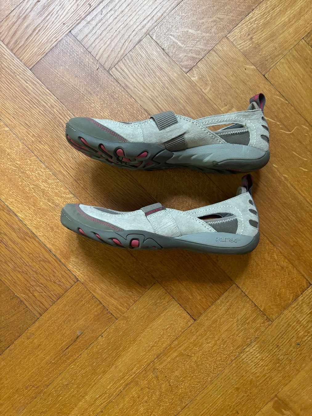 Scarpe da donna: Damenschuhe Merrell Cycletread, Gr. 39 – Usato da OLTEN venduto da lululoveslemon99 2