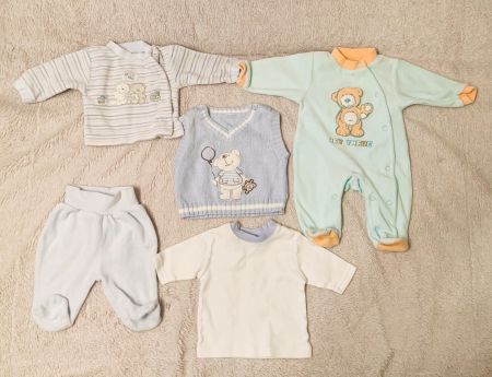 Baby Paket hellblau unisex Gr. 50/56, in neuwertigem Zustand