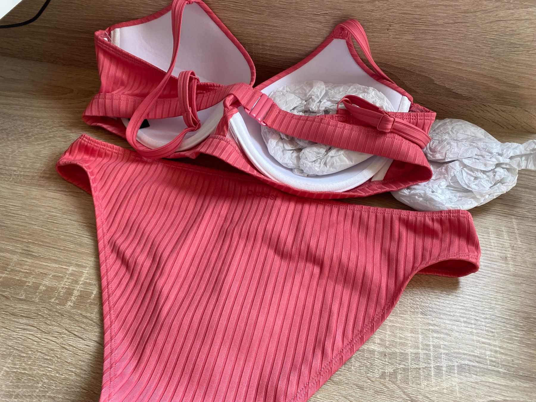 Protest Badekleider & Bikinis: Badeanzug XL 42C protest, neue – Neu (gemäss Beschreibung) aus Bösingen von Trigusik 1