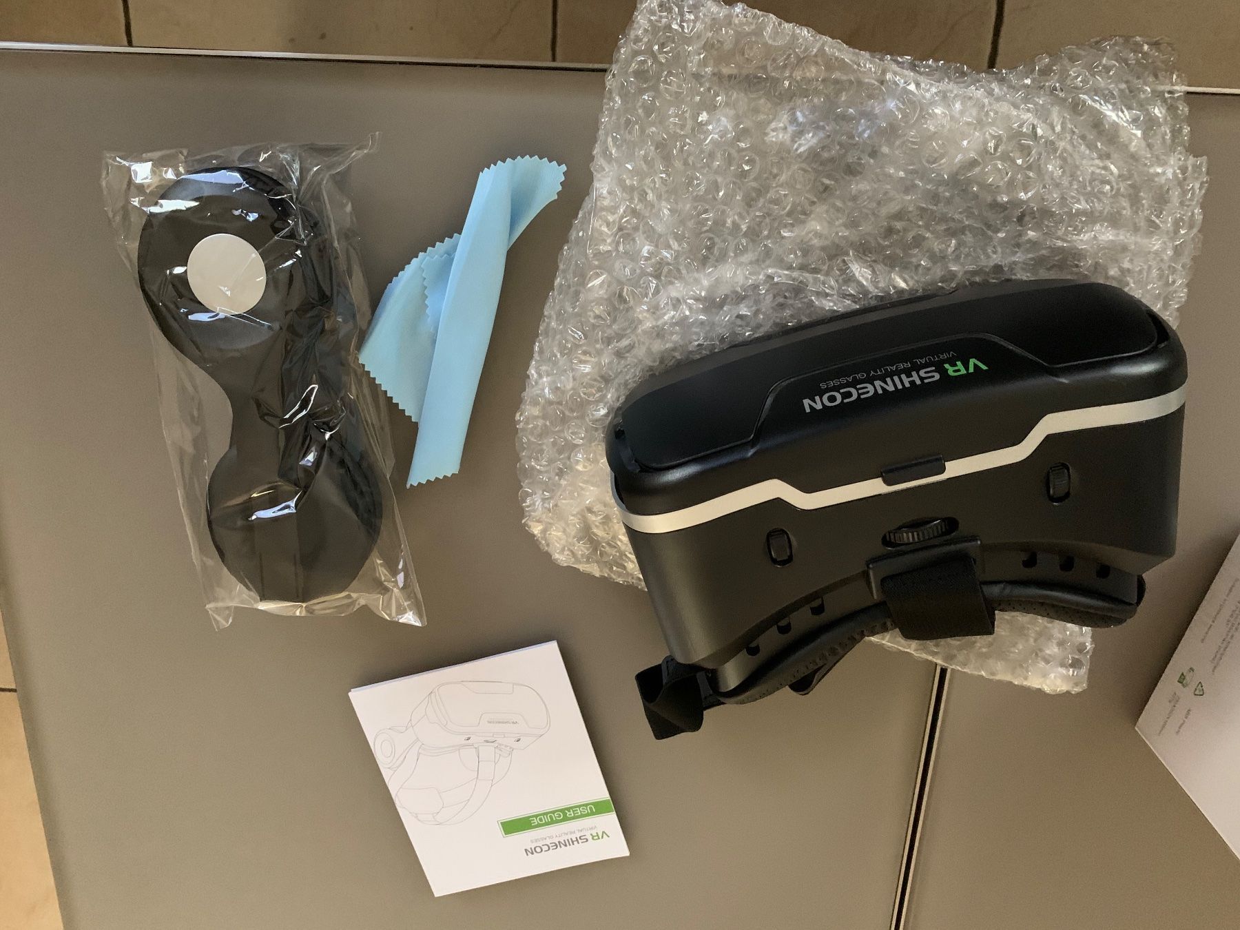 Casco VR: Lunettes VR – Nuovo e nell'imballaggio originale da Bramois venduto da Chrisvol 1