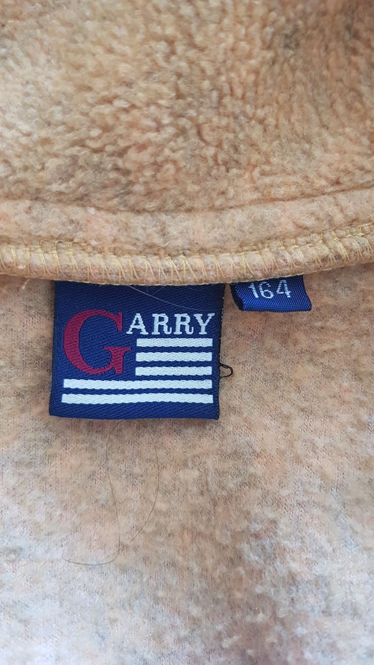 Maglioni & Felpe: Garry Fleece Pullover – Usato da Holzhäusern ZG venduto da lea1989 1