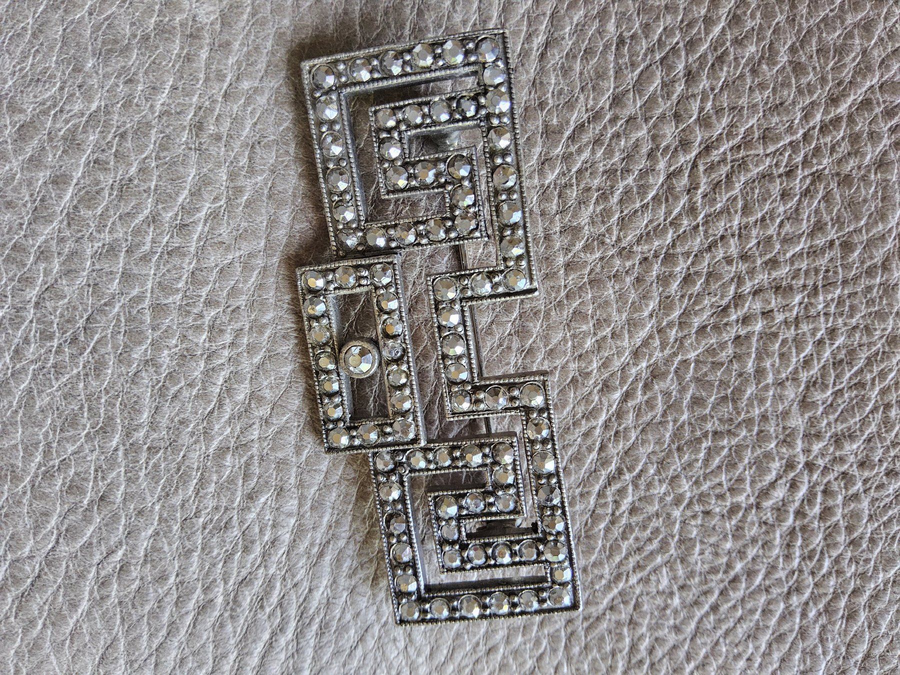 Spille & Fermagli: Antike Art Déco Markasiten Brosche, ca 1940er – Usato da Zürich venduto da helsan 7