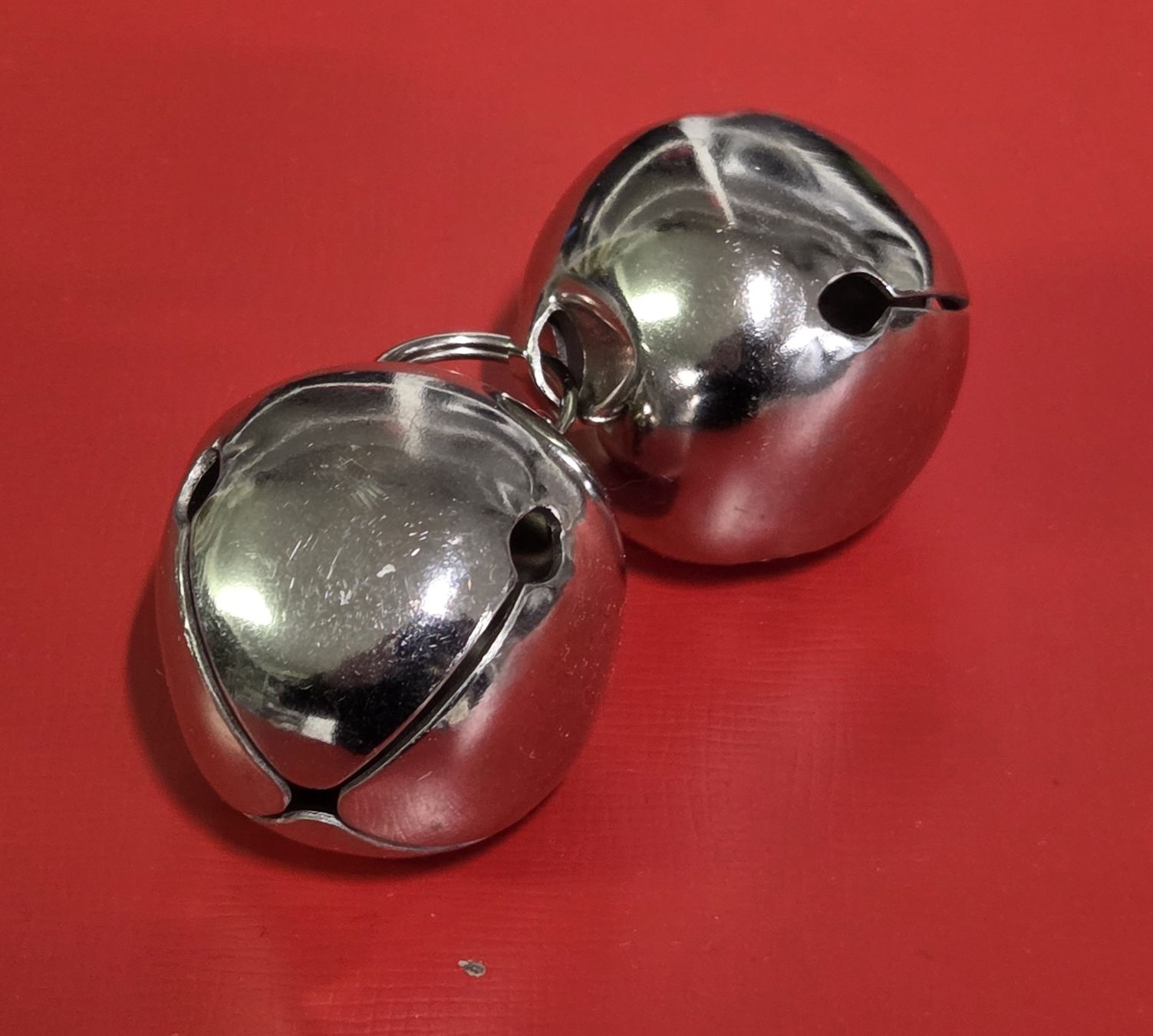 Glocken & Treicheln: 2x grosse Glöckchen – Gebraucht aus Reinach BL von _MasterK_