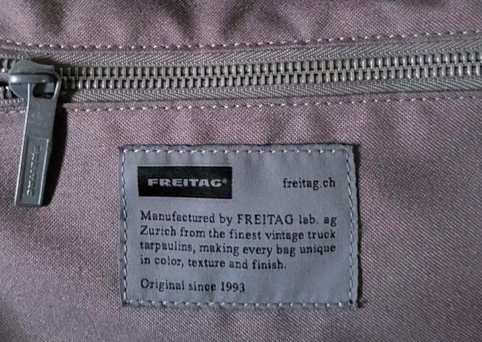 Freitag Taschen: TOP Freitag Austen R120/WHITE-MATT/Reference-Linie"/TOP!!! – Gebraucht aus Winterthur von LESA1015 8