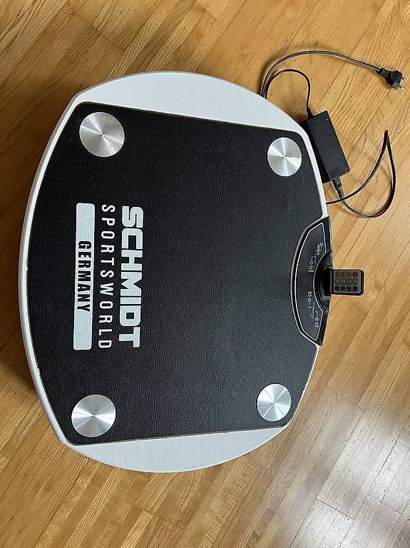 Hometrainer: Vibrationsplatte – Usato da Einsiedeln venduto da Redur