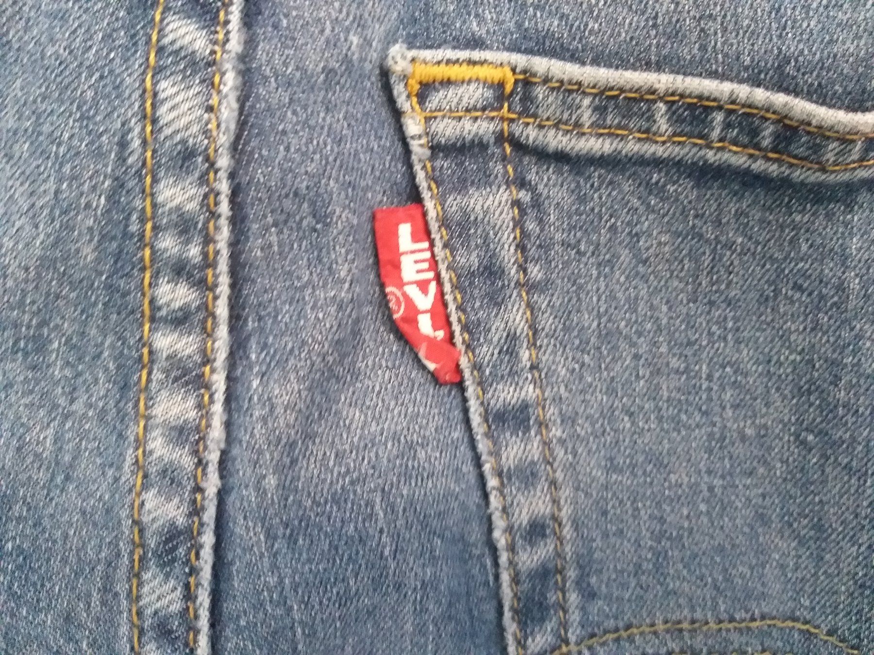 Levi's Jeans: Jeans LEVIS STRAUSS  Taille / Grosse W 36..... – Usato da Cossonay-ville venduto da Super-Price-Quality 3