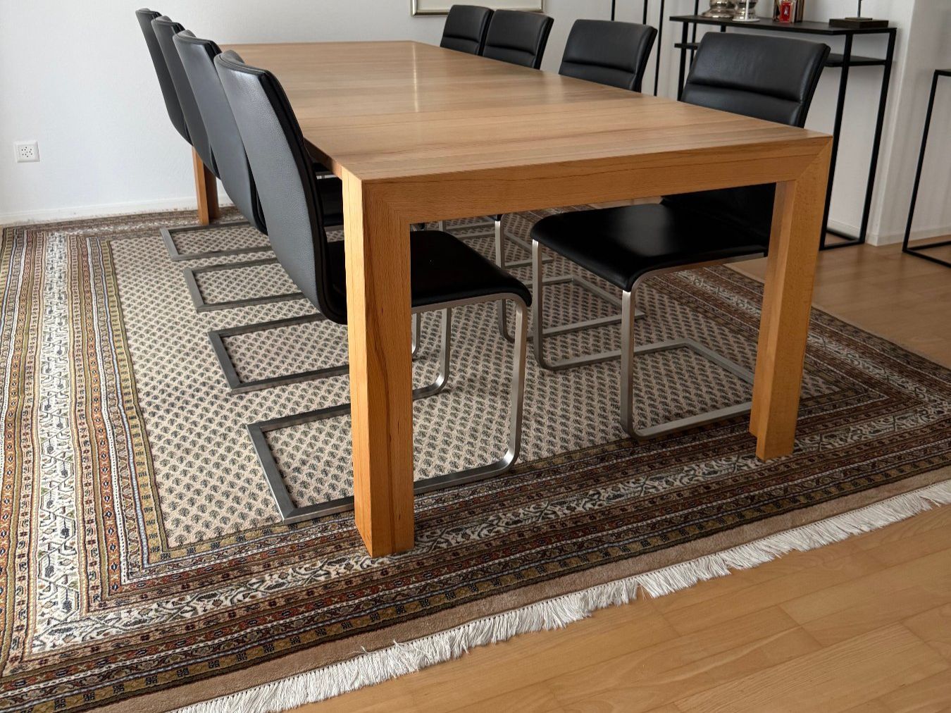 Girsberger Set de table et chaises: Esstisch und 8 Lederstühle – D'occasion à Igis par Gablin 1