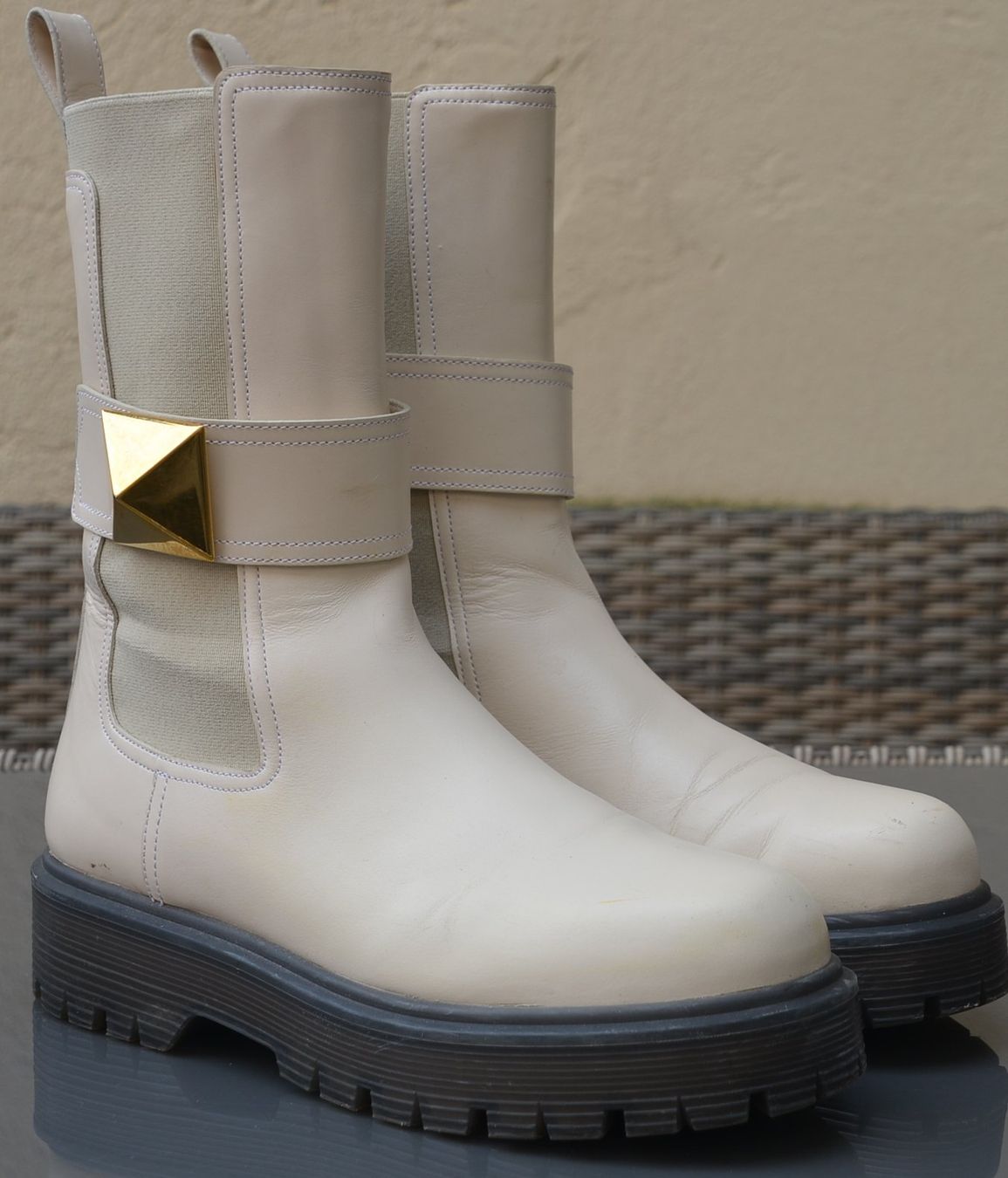 Chanel Damenschuhe: Valentino Boots / Bottes  .38 – Gebraucht aus Collonges von Auganien 4