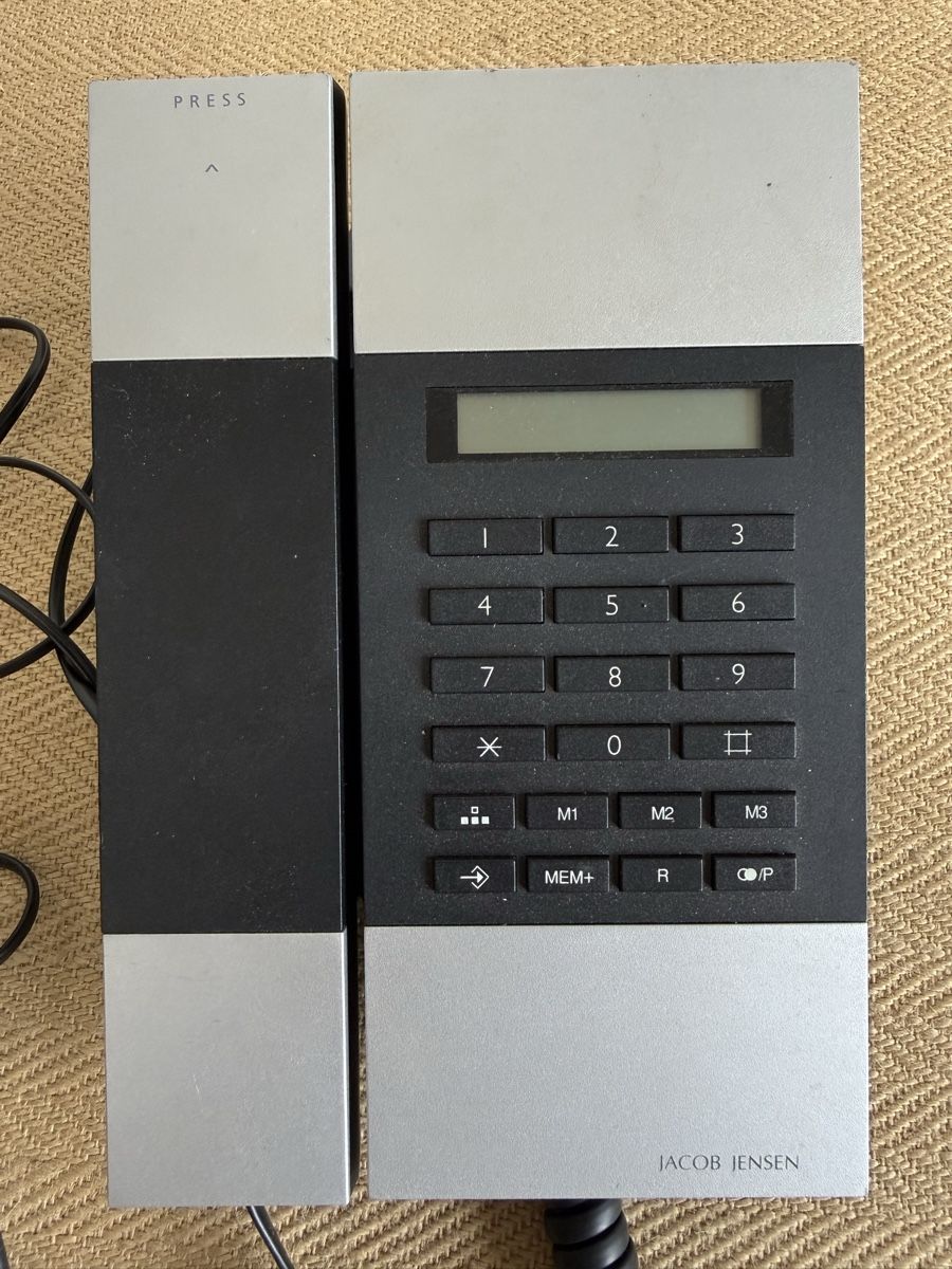 Jacob Jensen Telefone: JACOB JENSEN Design Telefon Tischtelefon  – Gebraucht aus Konolfingen von petzipetz 1