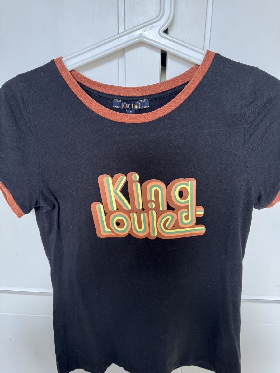 King Louie T-shirt: King Louie T-Shirt – Nuovo (secondo la descrizione) da Basel venduto da Glamourpourtoi 3