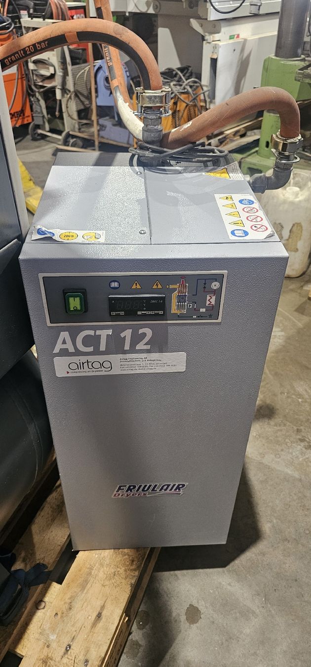 Atlas Copco Compresseurs: Kompressor Atlas Copco GX7  – D'occasion à Emmenbrücke par Sab_25vy 2