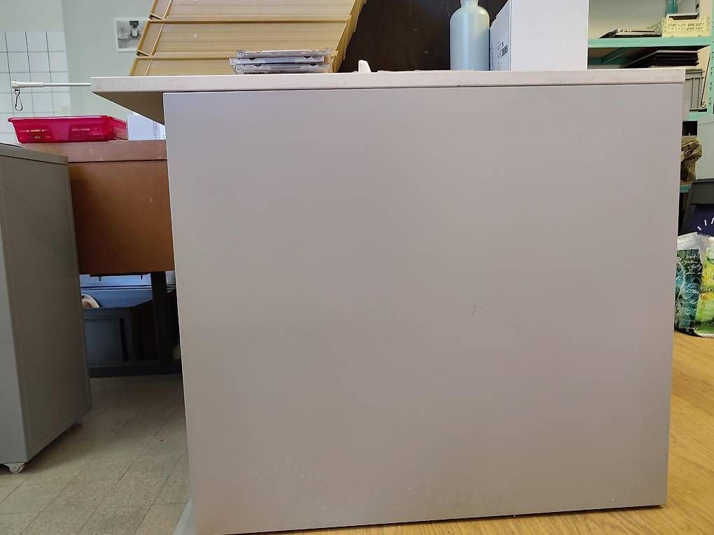 Armadi: Lista Schubladenstock Korpus – Usato da Bern venduto da stinen 5
