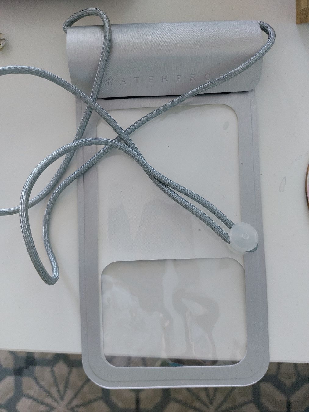 Borse: Wasserdichte Handytasche neu – Nuovo (secondo la descrizione) da Bern venduto da titaniumsnow 2