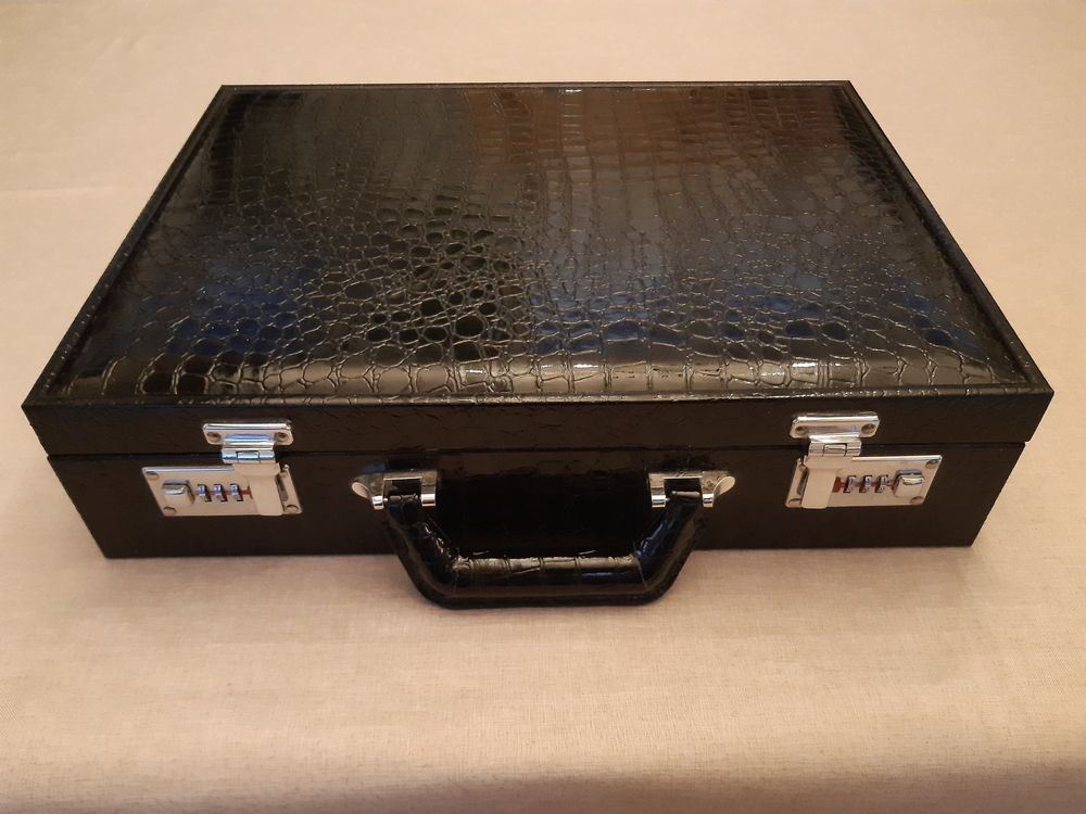 Mallette Vintage Rigide Noire – Style Médecin/pilote – À Code – Cuir – Années 80/90