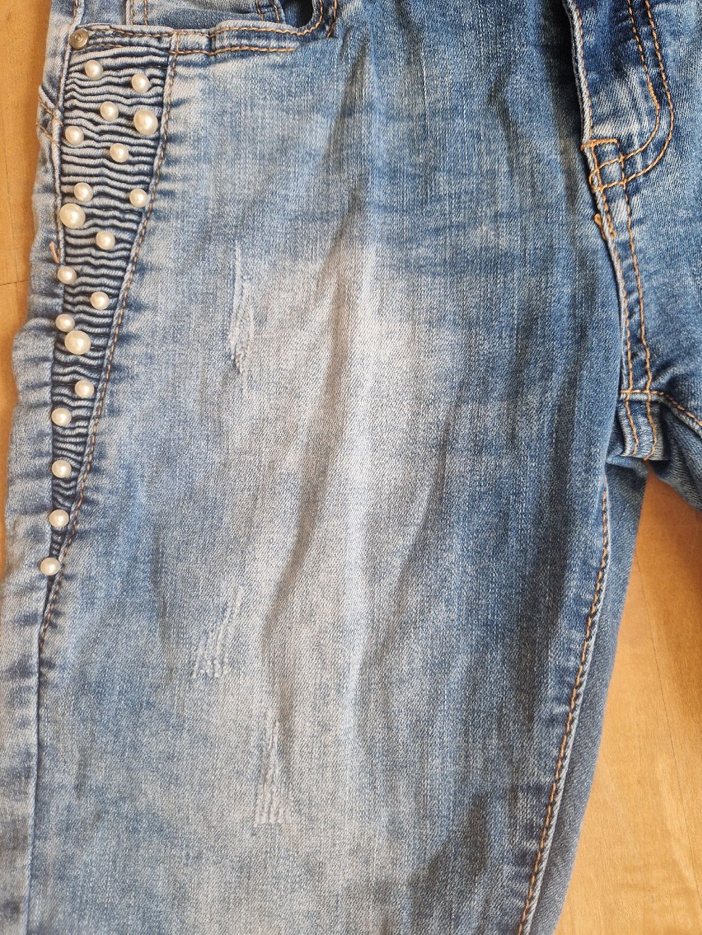 Jeans: Jeans, mit Perlen, Gr. 27 – Usato da Muri b. Bern venduto da mlu_vgj7 2