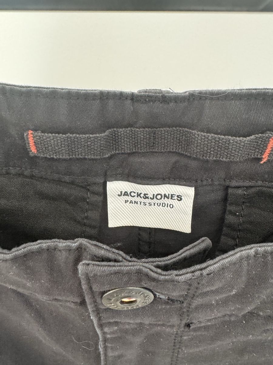 Jack & Jones Jeans: Jack & Jones Cargo Pants – Usato da Zürich venduto da di_archive 3