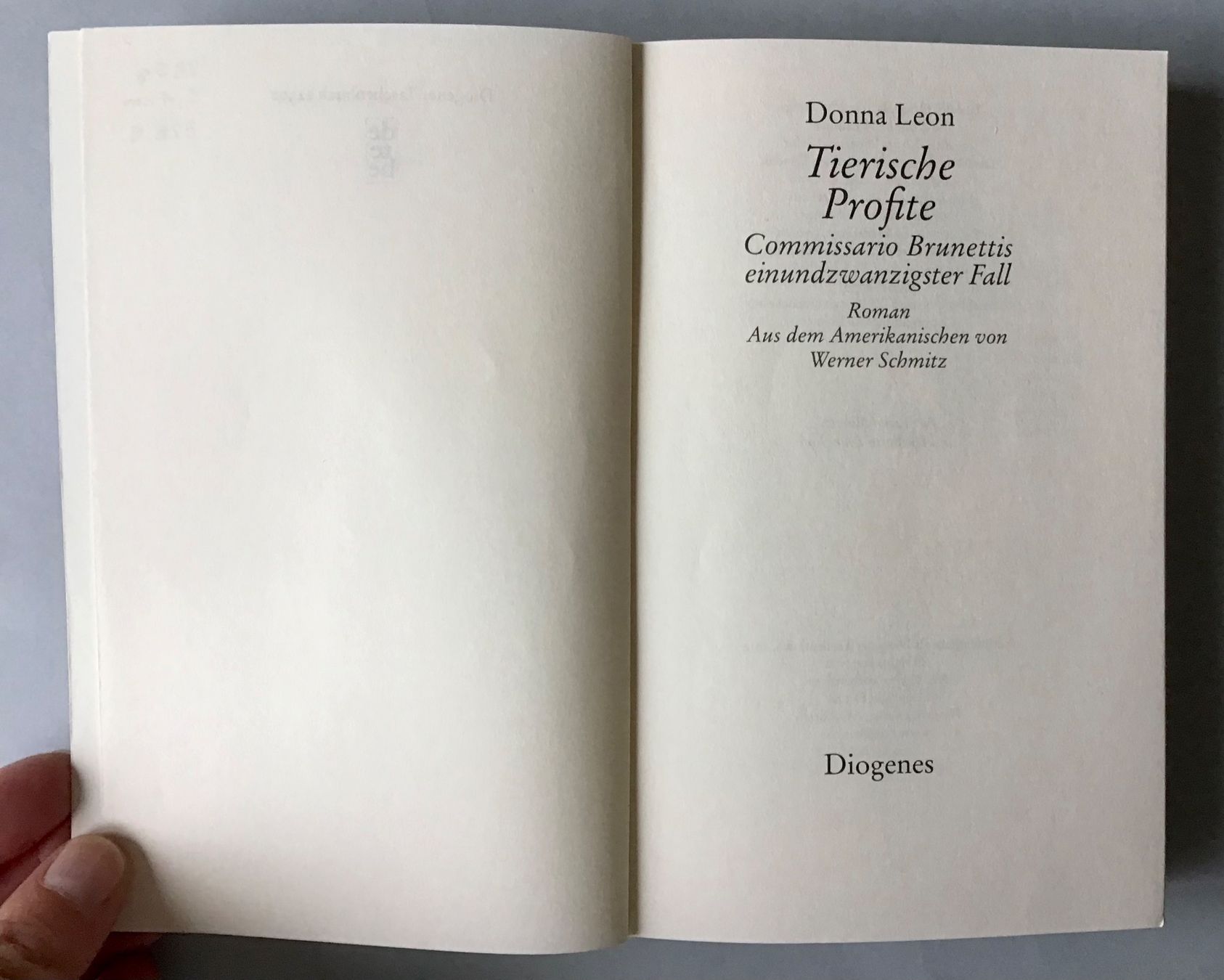 Libri: Donna Leon, Fall 21: Tierische Profite – Usato da Bubendorf venduto da Alpenheidi 2