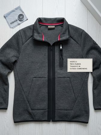Veste Napapijri Tech-Fleece gris taille M comme neuve