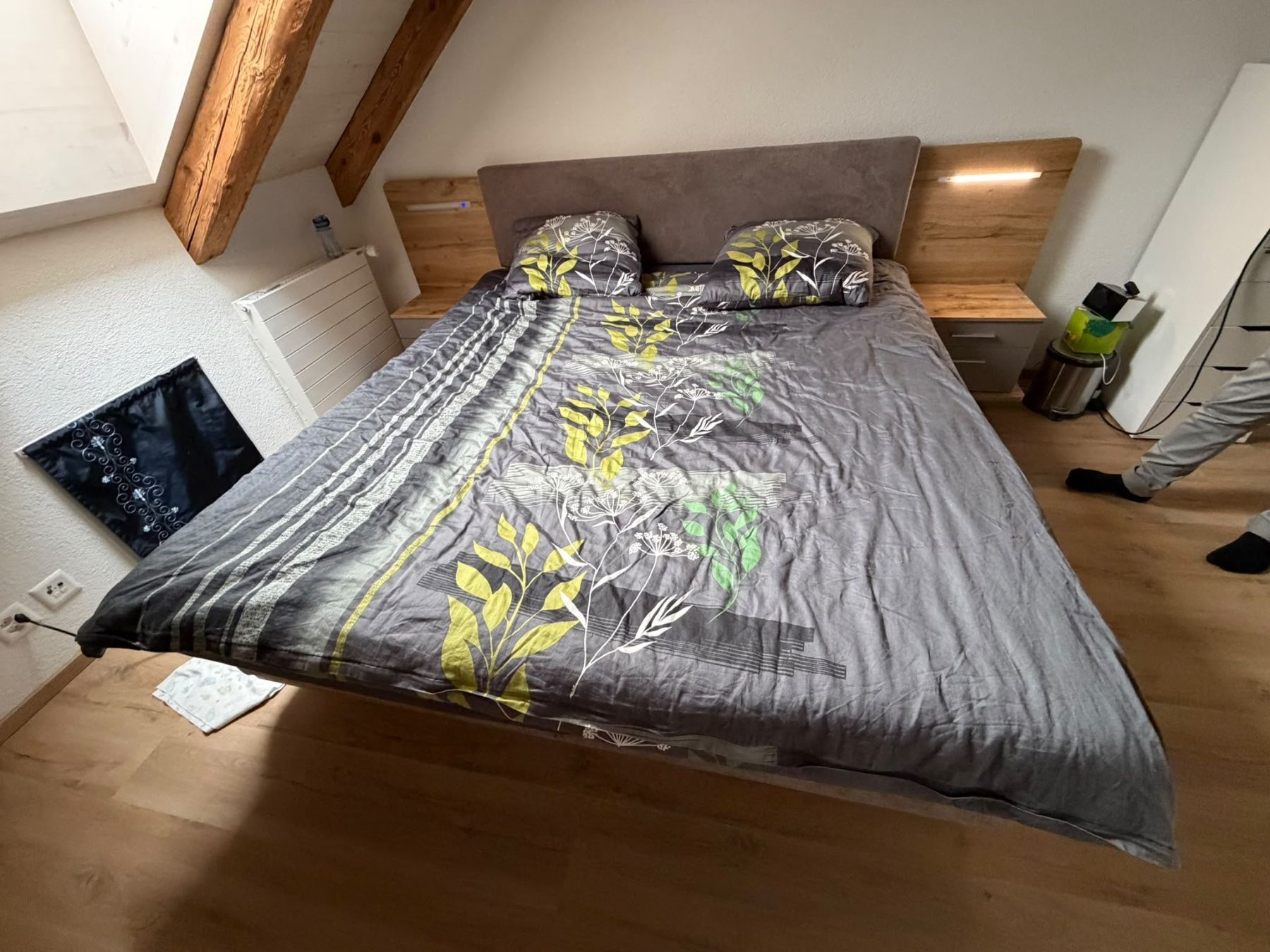 Letti: Doppelbett Holzoptik mit Nachttischen Boxspringbett – Usato da Flums venduto da ale_j7zq 1