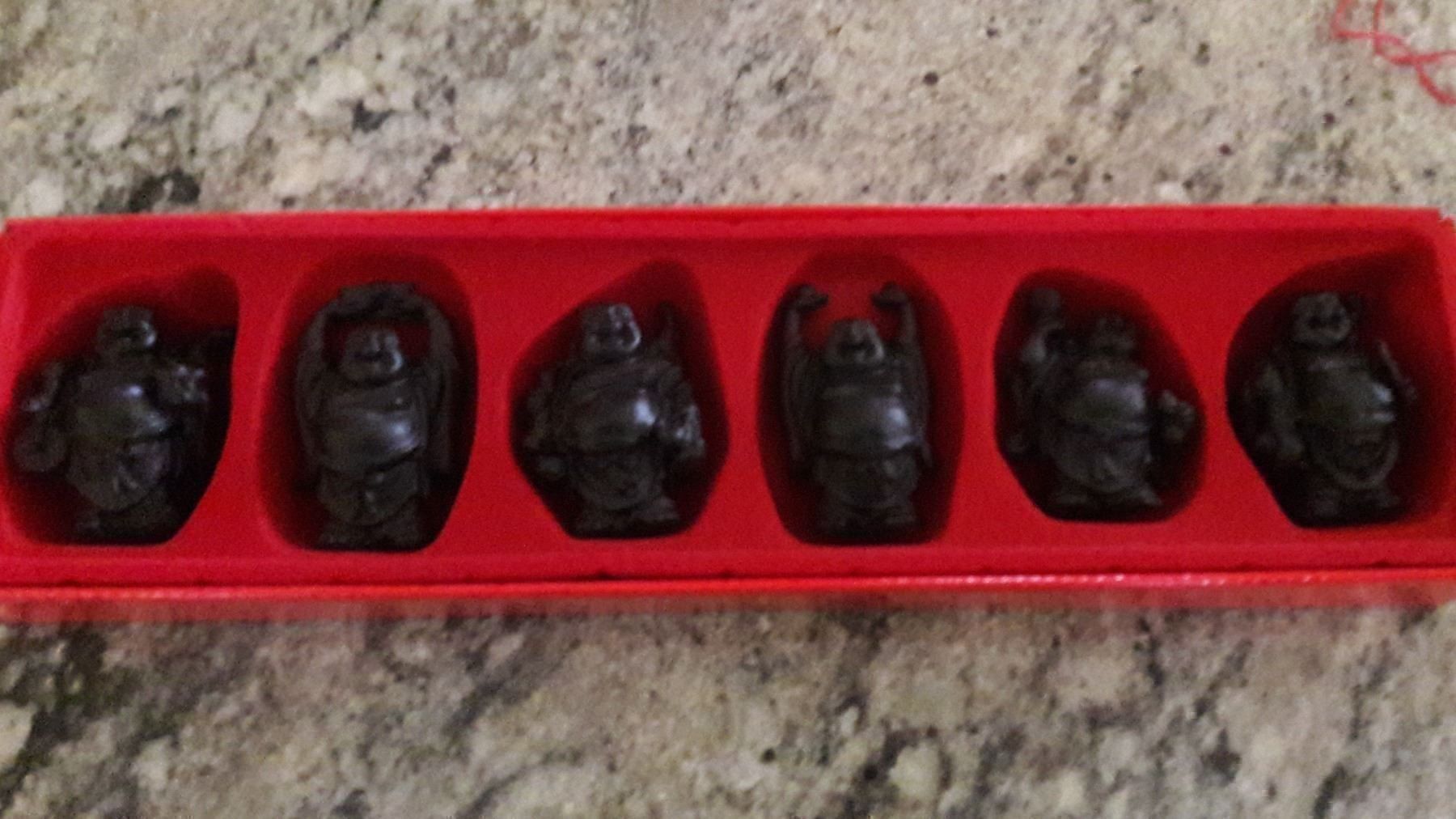 Figuren: Buddhas – Neu und originalverpackt aus Rotkreuz von Basana2