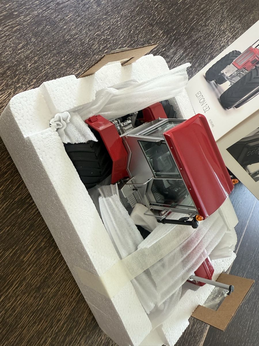 Schuco Kits de montage: Schlüter Modell – Neuf avec emballage d'origine à Horriwil par Carrera68 6