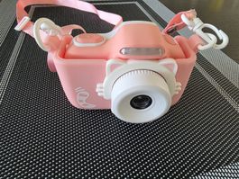 Kinderkamera pink in sehr gutem Zustand