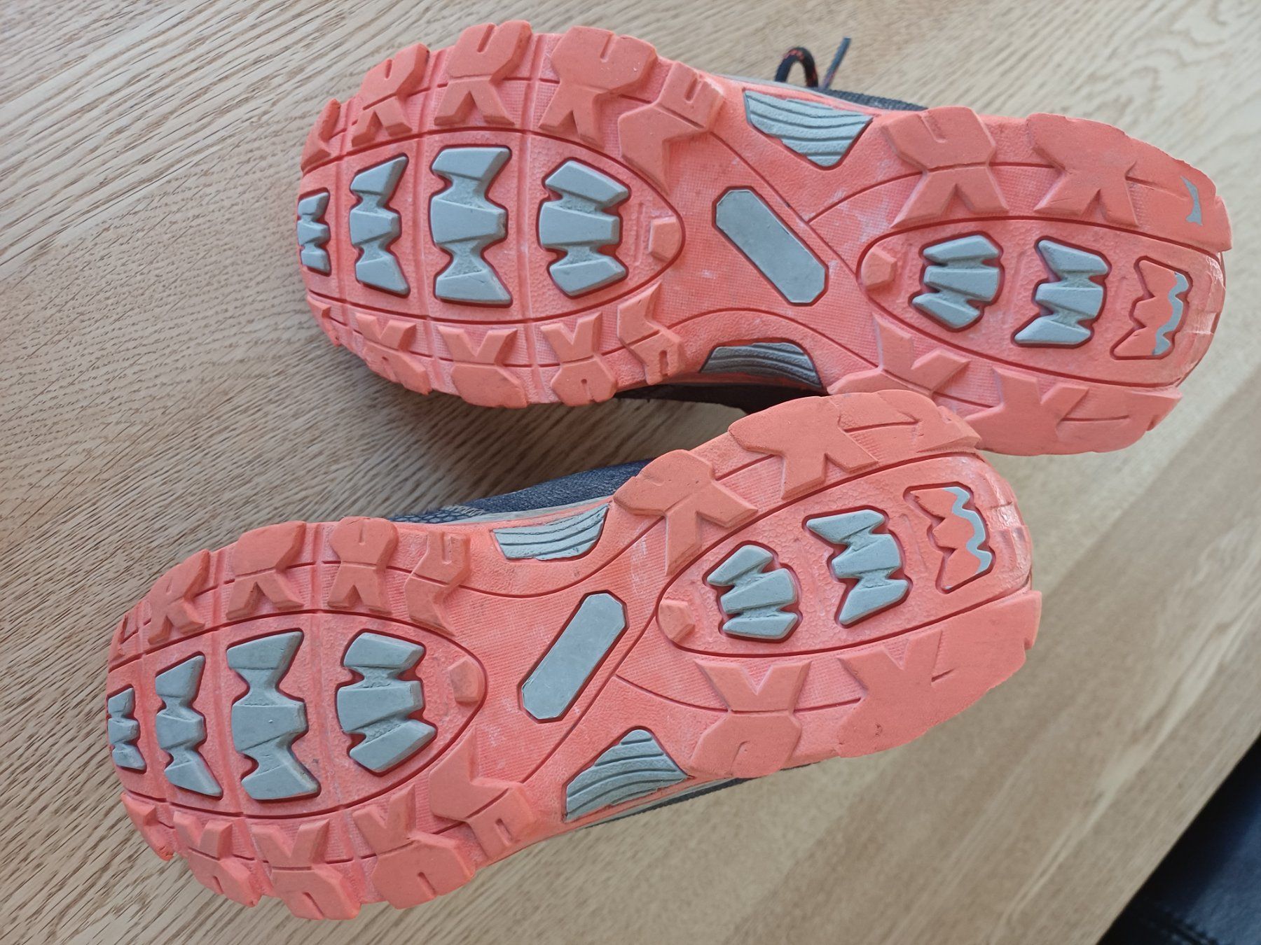 Trevolution Schuhe für Jungen: Wanderschuhe Gr. 34 Trevolution – Gebraucht aus Dietwil von dari2008 1
