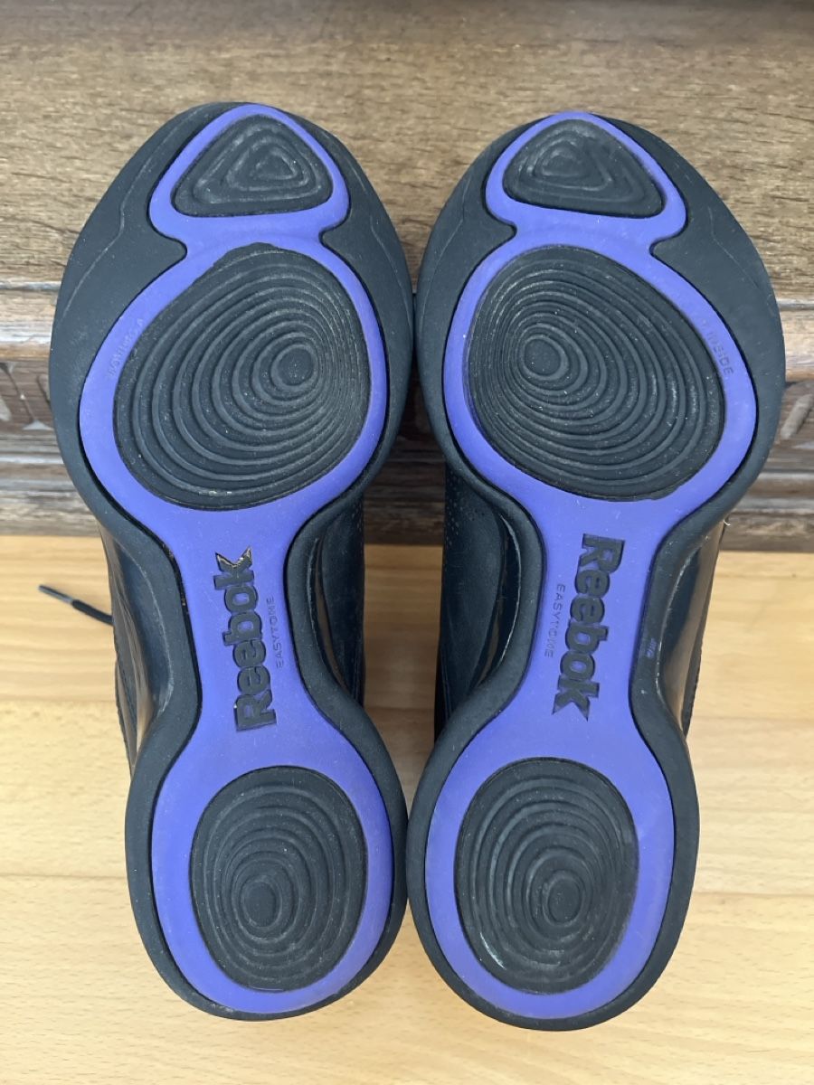 Reebok Scarpe da donna: Reebok Easy Tone Sneakers Gr 39 – Usato da Uetikon am See venduto da erz13 6